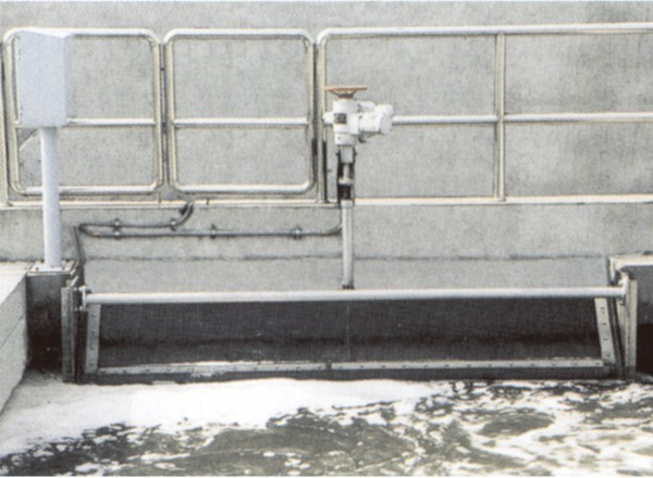 XTY旋轉式調節堰門